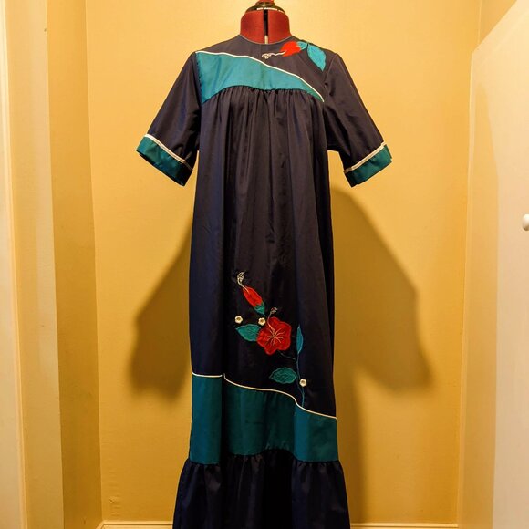 Vintage Shan-Ying for Liberty House Muumuu Maxi Dress blue and turquois– Size M - Picture 1 of 15